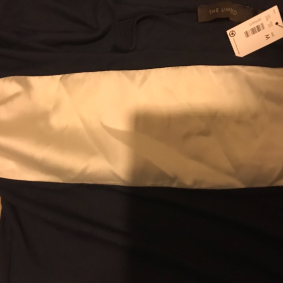 The limited Navy Blue & White 3/4 Sleeve New with Tags Blouse - Picture 6 of 14